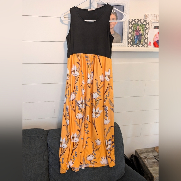 Gorgeous Pixie Girls Maxi Dress (Heavy Material) 🇺🇸 Size 10-12 - Picture 1 of 3